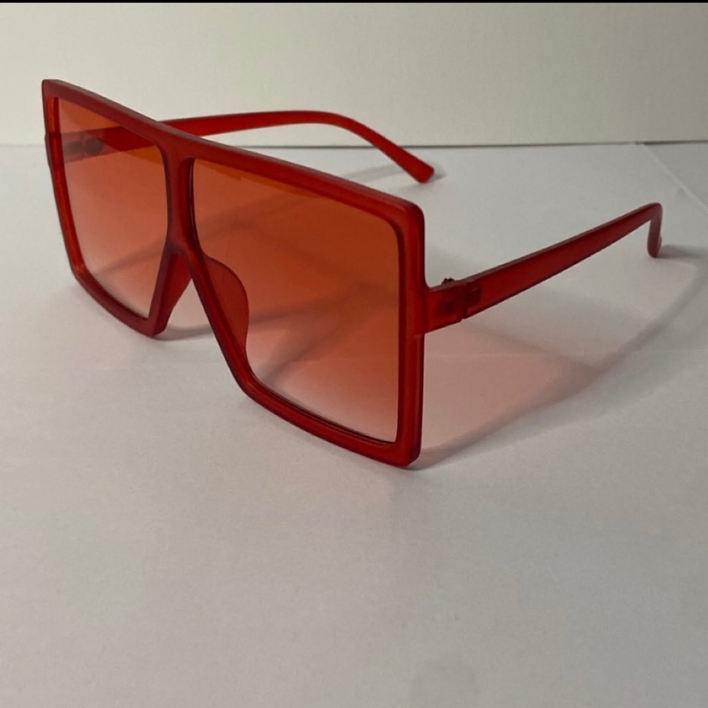 Red sunglasses